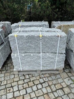 Zulove obrubniky stiepane sive 10/20/80 - 6