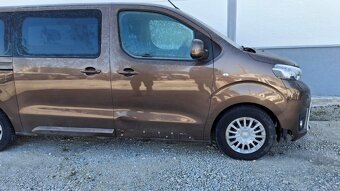 Toyota ProAce Verso po škodovej udalosti - 6