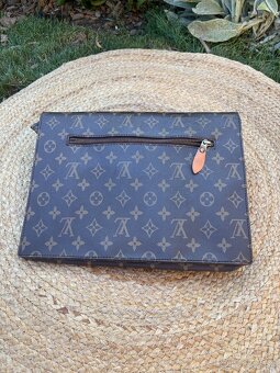Louis Vuitton - obal na notebook - 6