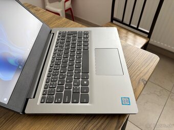 Lenovo/Notebook/i3-8545/4GB RAM DDR4/128GB NvMe SSD - 6