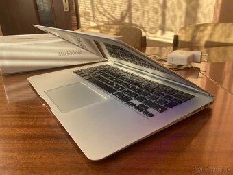 Apple MacBook Air 2015, i5, 128GB SSD, 8GB RAM - 6