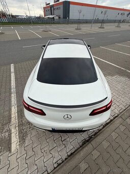 Mercedes benz E 300D coupe - 6