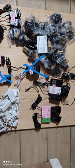 predam adaptery.12V atd,,, - 6