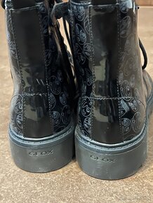 Dievcenske zateplene boots Geox vel.38 nove - 6