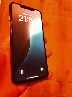 Predám alebo vymením krásny a plne funkčný Iphone 11 Pro Max - 6
