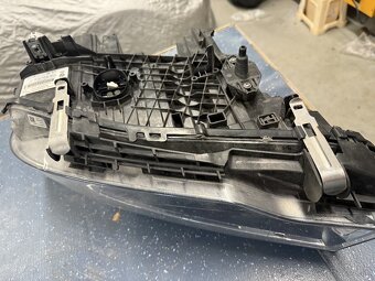 LED SVETLOMET Z BMW G31 Adaptive LED - 6