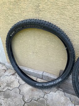 Plášte / Gumy 2x SCHWALBE 26x2.25 a 2x MAXXIS 29x2.4 - 6