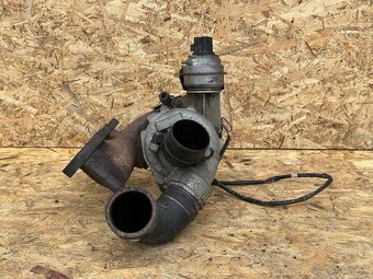 Turbo 1.9TDi 85KW AUY - 6