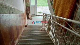 PREDAJ 5 izb. RD +GARÁŽ + 7 árová OVOCNÁ ZÁHRADA - 6