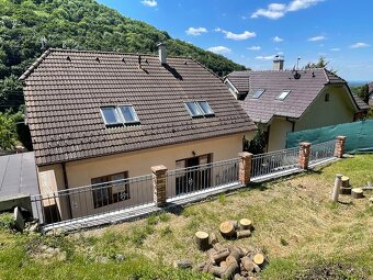 Na predaj rodinná vila pri Malackách - 6