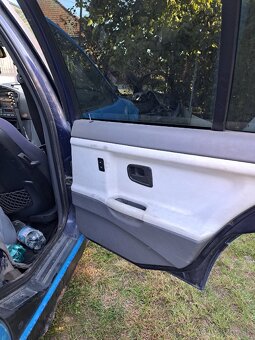 Rozpredám bmw e36 - 6