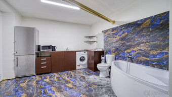 Zrekonštruovaný skladový priestor vo Vrakuni na prenájom - 6