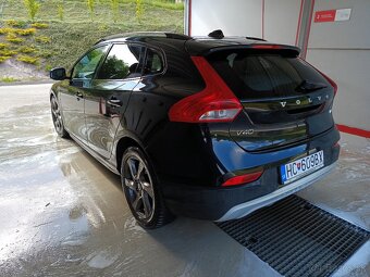 Volvo V40 Cross country - 6