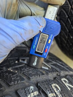 Zimná Sada AUDI TT A6 C6/OCTAVIA SCOUT/YETI 225/50 R17 - 6