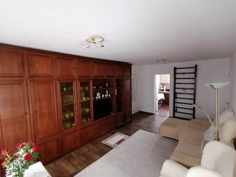 Voľná izba pre jednu osobu (spolu v 4-izb. byte len 2 osoby - 6