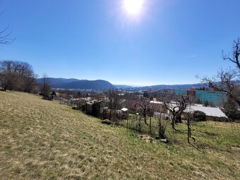 Slnečný pozemok - bývanie blízko prírody,centra mesta - 6