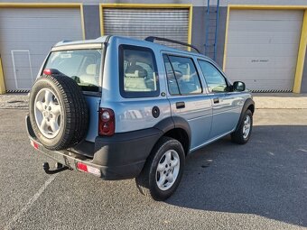 Land Rover Freelander 2.0 - 6