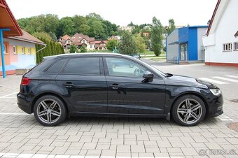 Audi A3 Sportback - 6