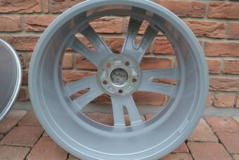5x108 R18 Hlinikove disky original Volvo XC40 XC60 - 6