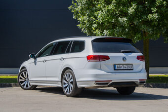 Volkswagen Passat 2.0 TDI R-line B8 - 6