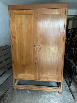 Starožitný nábytok - 6