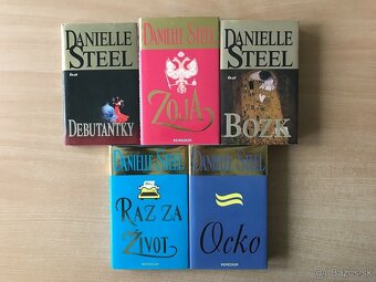 U.F.O., Almanach záhad, Cosa nostra... - 6