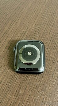 Apple Watch Series 5 44mm - 6