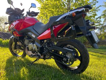 Suzuki DL650 Vstrom - 6