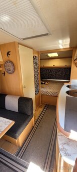 Predám karavan obytný príves Hobby 440 deluxe - 6
