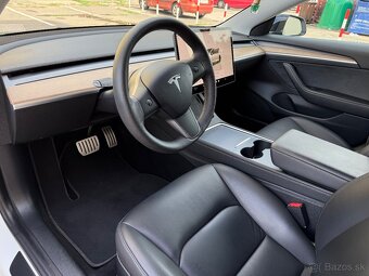 TESLA MODEL 3 PERFORMANCE Facelift 2022 - 6