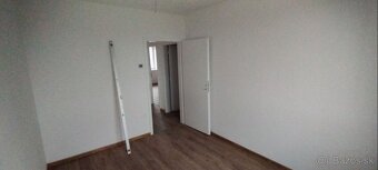 RD 4i Trenčianske Jastrabie - pozemok 670 - 6