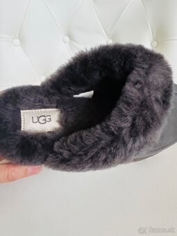 Papuce /slapky cizmy UGG s kozusinou na platforme - 6