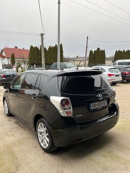 Toyota Verso 2.2 D-CAT = 7 Miest, Automat, Navi, Panoráma  = - 6