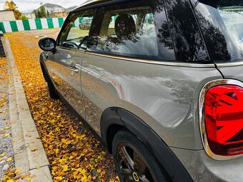 Mini Cooper S Essential 2022 (13 407 € odpočet DPH) - 6