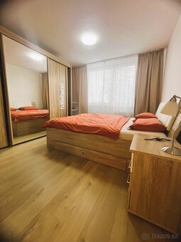Krásny,zariadený,slnečný a veľký 3 izbový byt Tlmače Lipník - 6