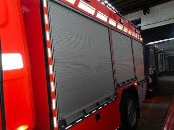 Hasičské vozidlo, Scania P94 260 4X2 2500L vody - 6