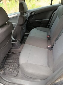 Opel Astra 1.7CDTi 66kw - 6