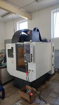 Centrum pro vrtání a řezání závitů HAAS DT-1 - 6