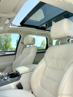 Volkswagen Touareg 3.0TDI 193kw AT/8 - 6