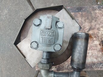 Hydraulicka jednotka. - 6