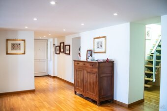V centru Nice, Francie čeká na vás exkluzivní apartmán 4+1 - 6