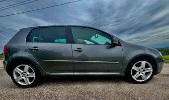 Volkswagen Golf 5 Sport TDi - 6