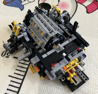 Lego technic Bugatti Chiron, 42083, Lego technic - 6