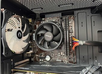 Ryzen 5 1600 AF\16GB\RX 5700\SSD\620W Zdroj - 6