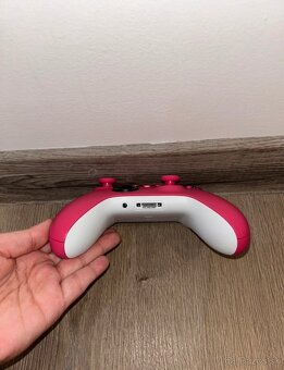 Xbox ovládač Deep Pink - 6