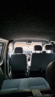 Volkswagen Transporter T5 - 6