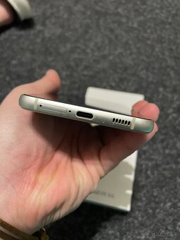 Samsung Galaxy S21 FE 5G - 6