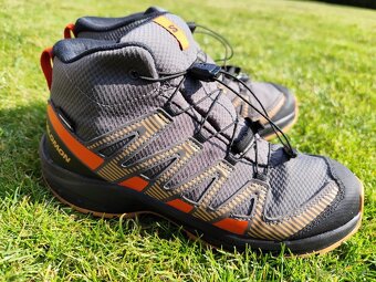 Junior Salomon 39 - 6