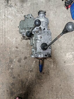 Predám prevodovky Aro M461+Aro240 - 6