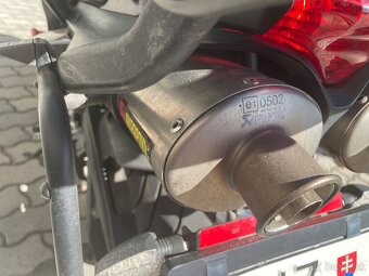 Yamaha FZ6 - 6
